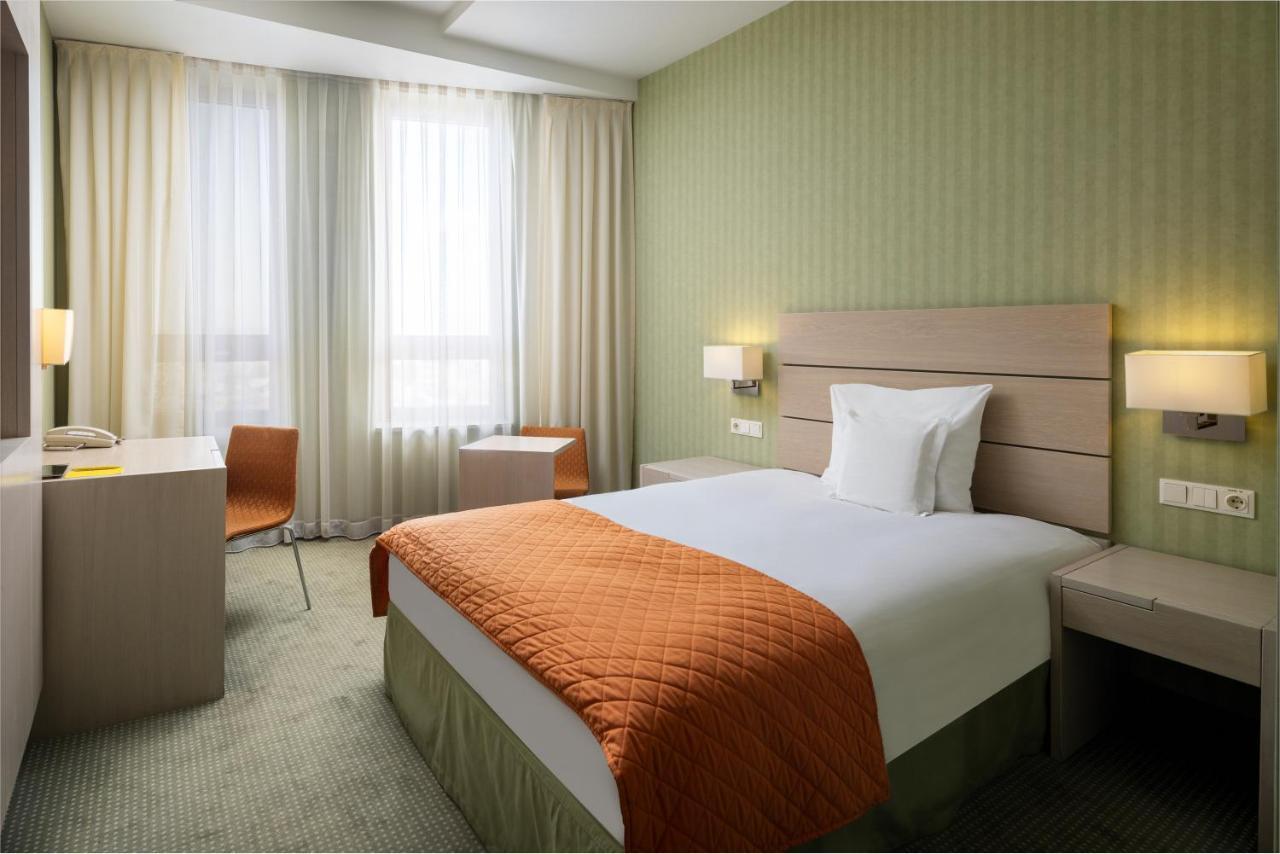 Hotel Golden Tulip Ana Tower Sibiu Luaran gambar