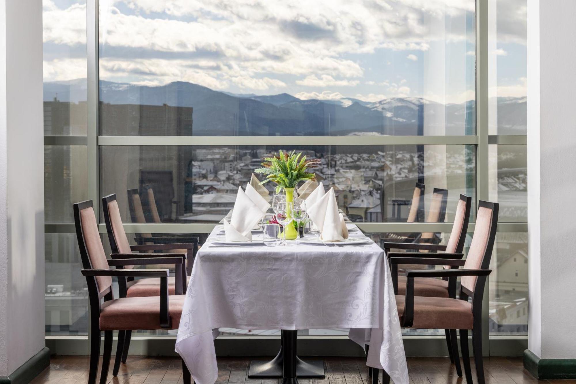 Hotel Golden Tulip Ana Tower Sibiu Luaran gambar