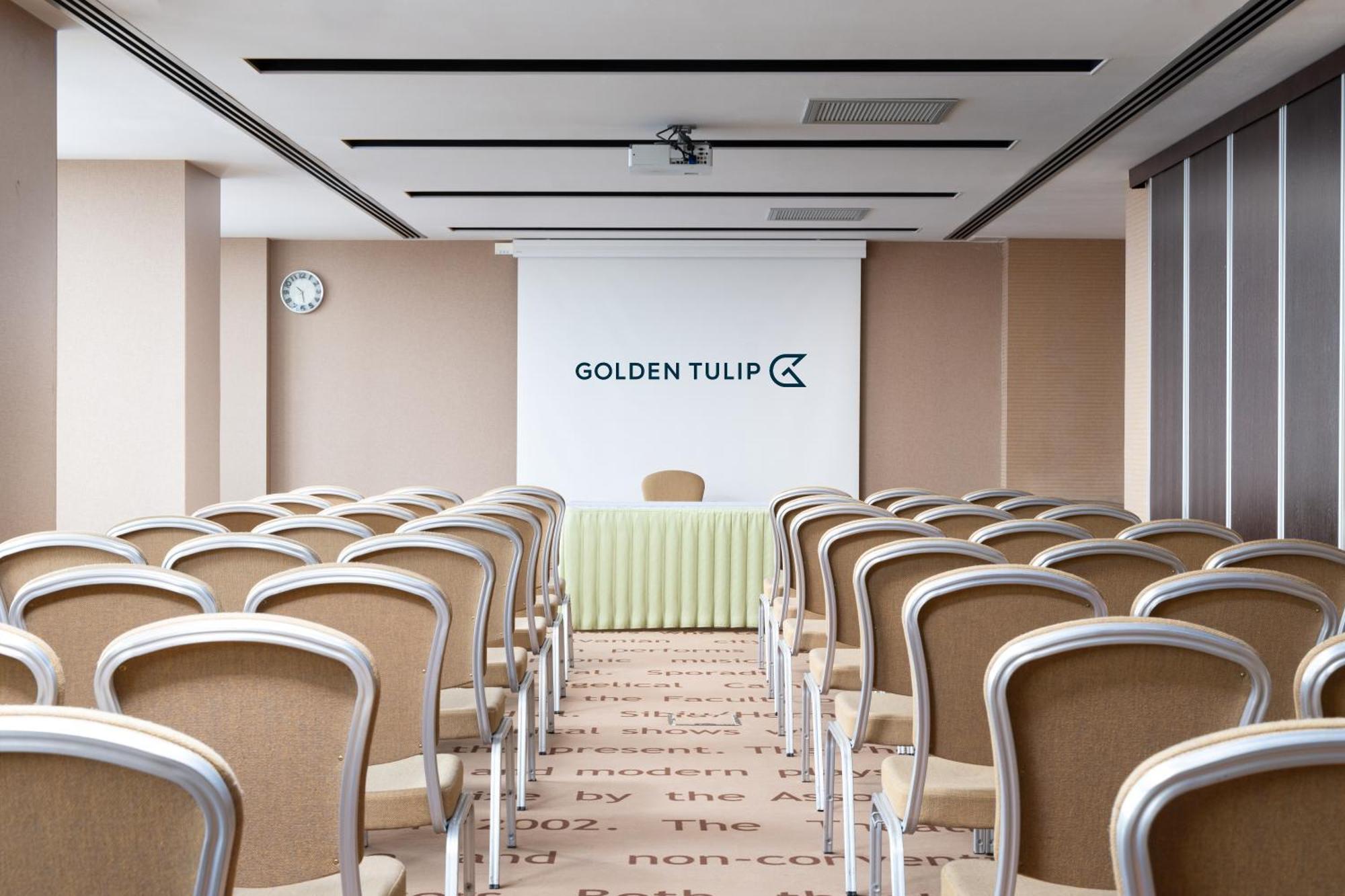 Hotel Golden Tulip Ana Tower Sibiu Luaran gambar