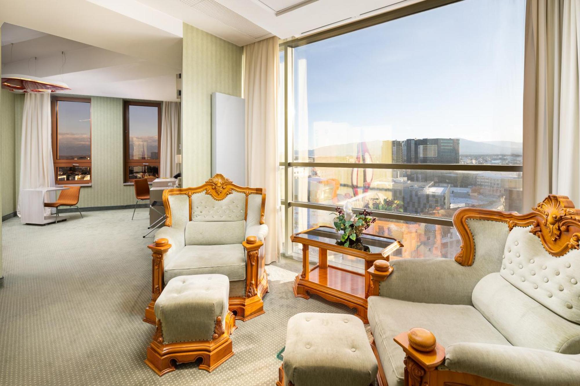 Hotel Golden Tulip Ana Tower Sibiu Luaran gambar