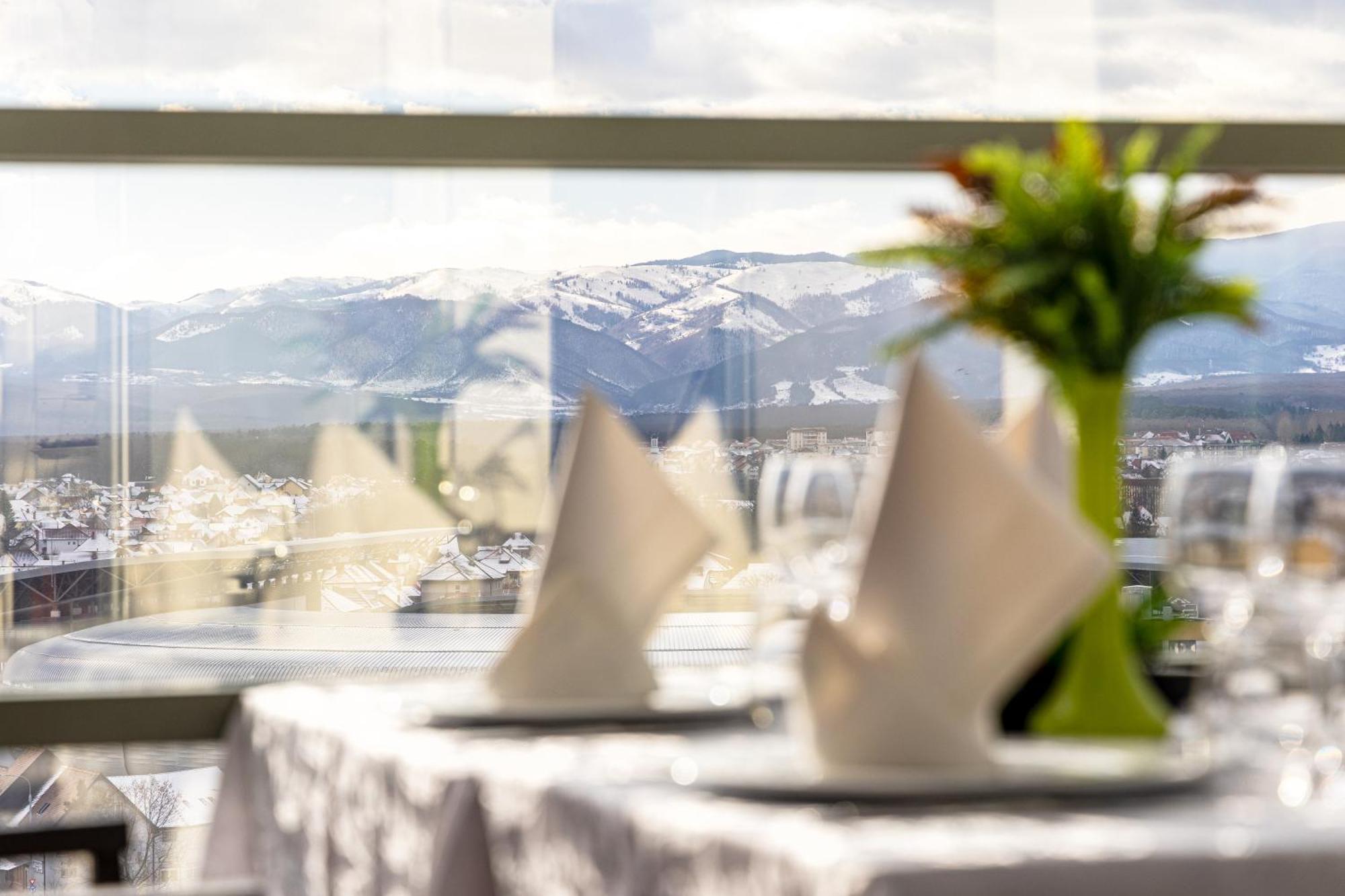 Hotel Golden Tulip Ana Tower Sibiu Luaran gambar