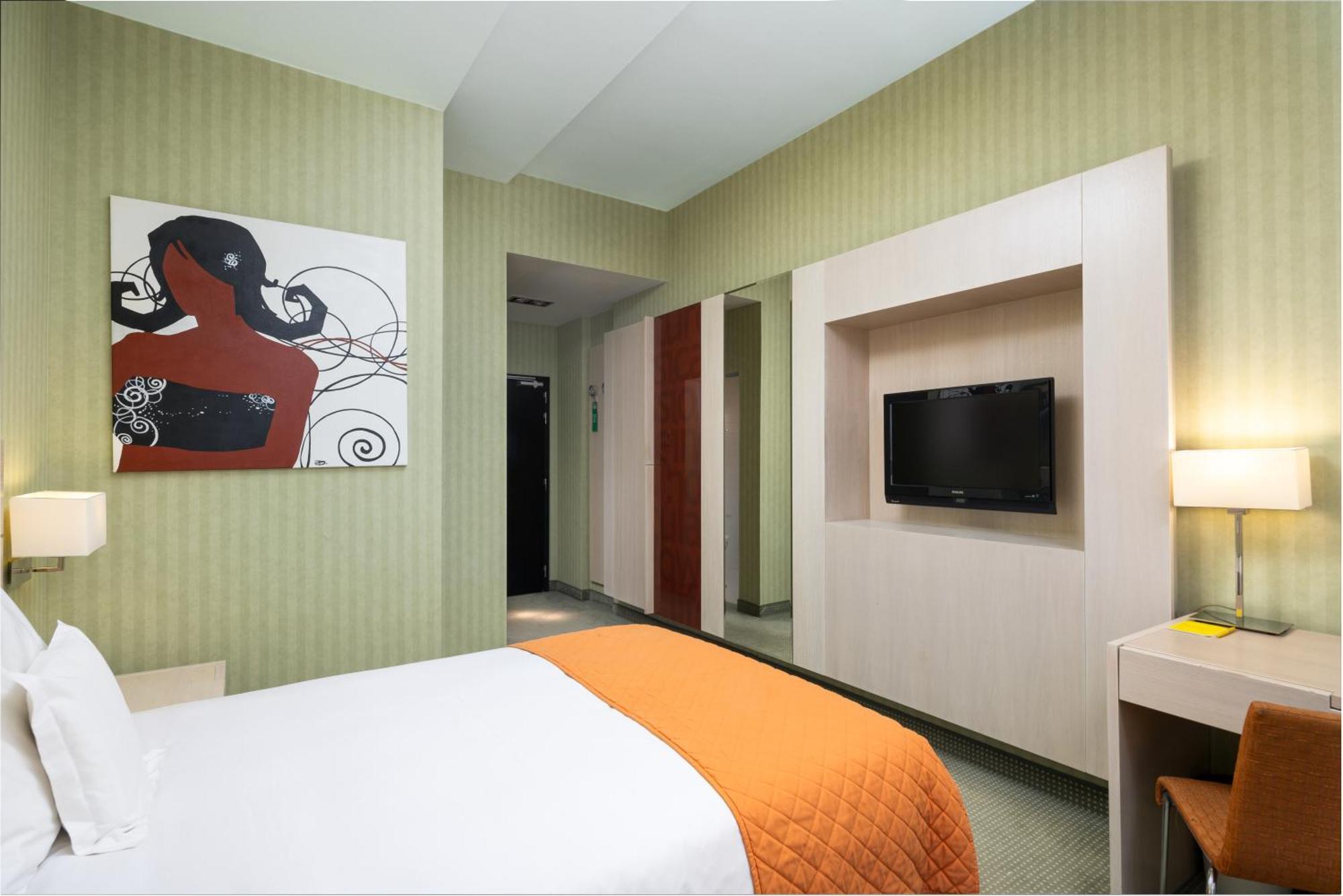 Hotel Golden Tulip Ana Tower Sibiu Luaran gambar